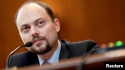 Vladimir Kara-Murza, activista ruso. (Reuters).