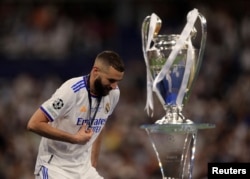 FOTO ARCHIVO. Karim Benzema del Real Madrid estará en el choque contra el Mallorca REUTERS/Lee Smith.